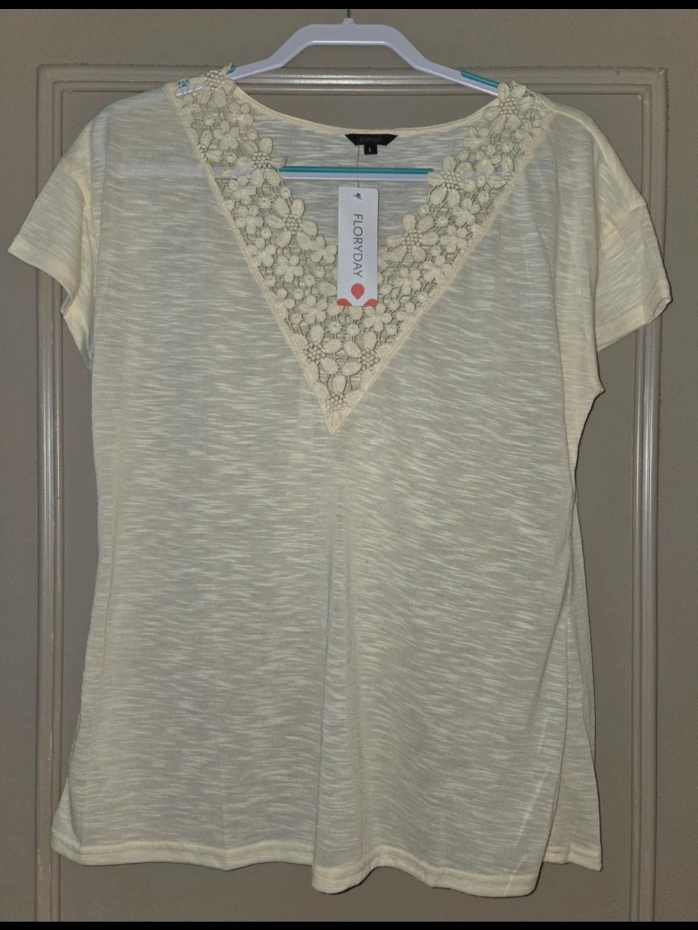 Floryday Lace V-Neck Short Sleeve Top in Cream NWT